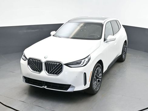 New 2026 BMW X3 xDrive30 w/ Convenience Package image 30