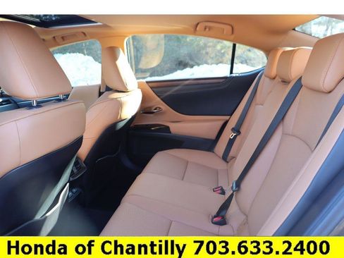 Used 2023 Lexus ES 350 Premium w/ Premium Package image 29