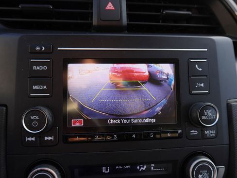 Used 2019 Honda Civic LX image 19