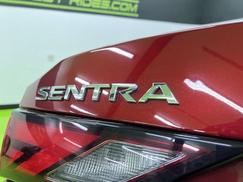 Used 2024 Nissan Sentra SV FWD image 12