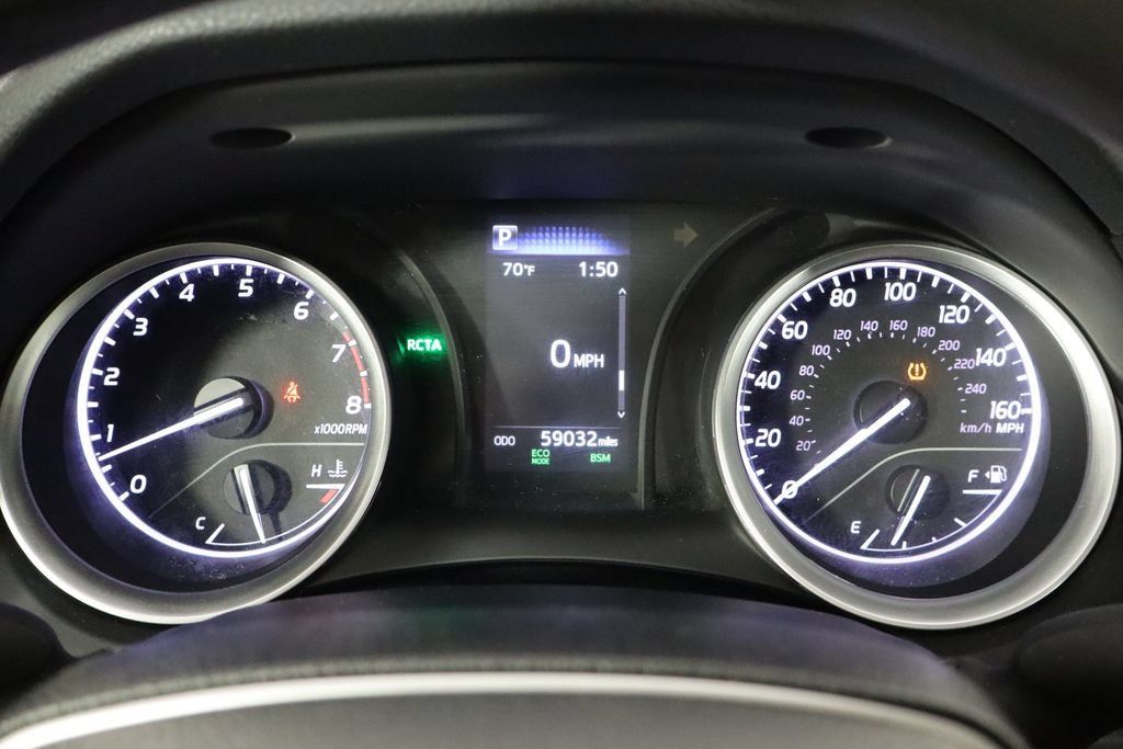Used 2024 Toyota Camry LE w/ Convenience Package FWD image 11