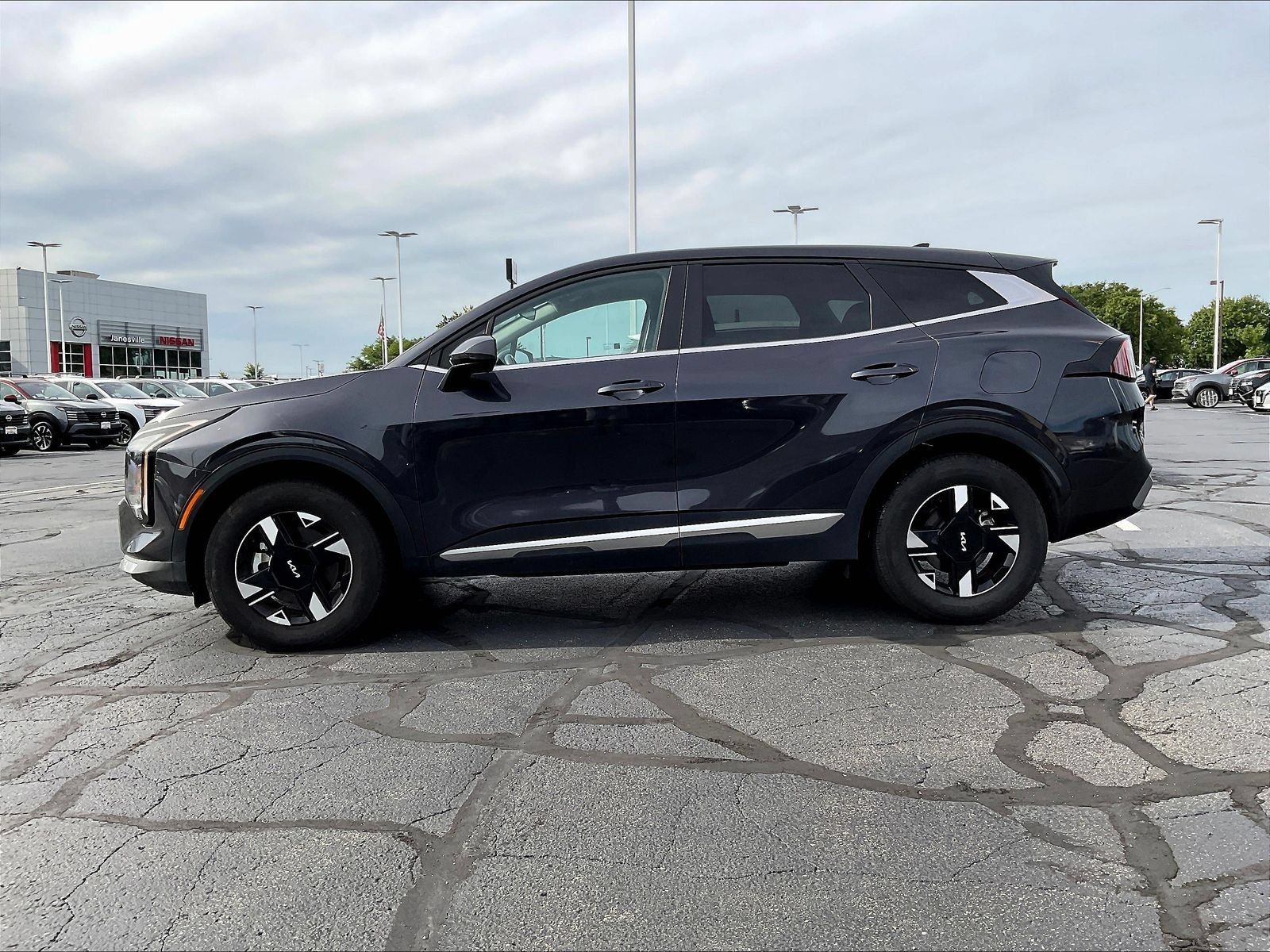 Used 2026 Kia Sportage LX AWD/4WD image 5