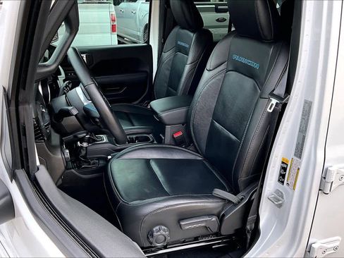 Used 2022 Jeep Wrangler Unlimited Rubicon 4xe w/ Cold Weather Group image 7