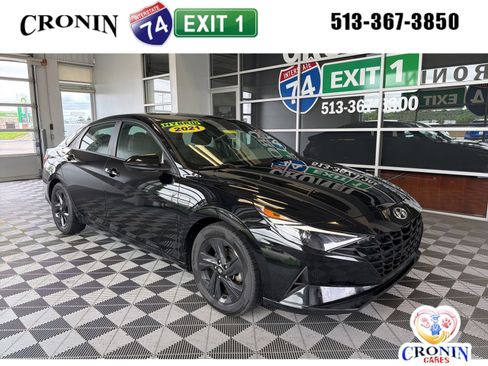 Used 2021 Hyundai Elantra Blue FWD image 1