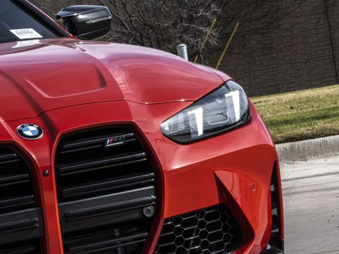 Used 2026 BMW M4 Competition w/ Executive Package image 7