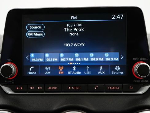 Used 2023 Nissan Sentra SR w/ SR Premium Package FWD image 26