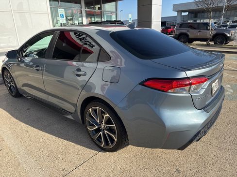 Used 2020 Toyota Corolla SE w/ Carpet Mat Package (TMS) image 4