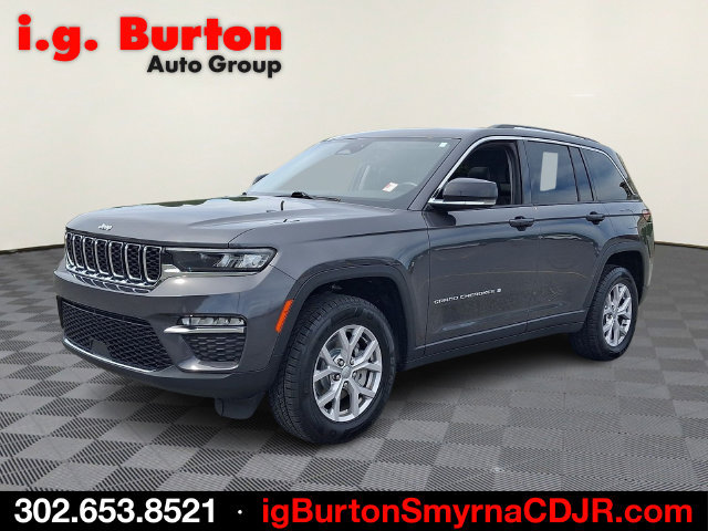Used 2022 Jeep Grand Cherokee Limited AWD/4WD image 3