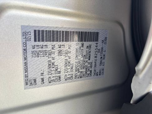 Used 2025 Nissan Rogue SV FWD image 31