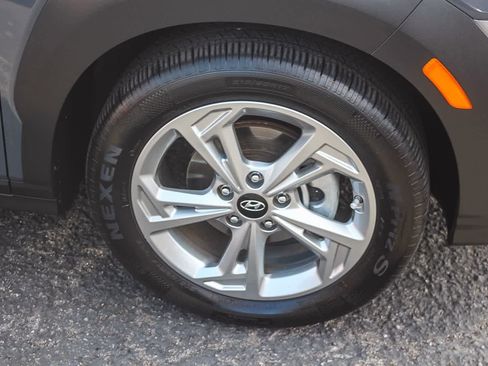 Certified 2023 Hyundai Kona SEL w/ Convenience Package image 11