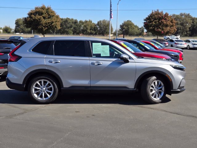 Used 2023 Honda CR-V EX image 3