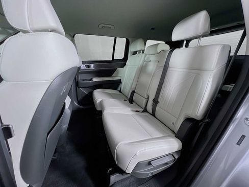 Used 2025 Hyundai Santa Fe SEL image 24