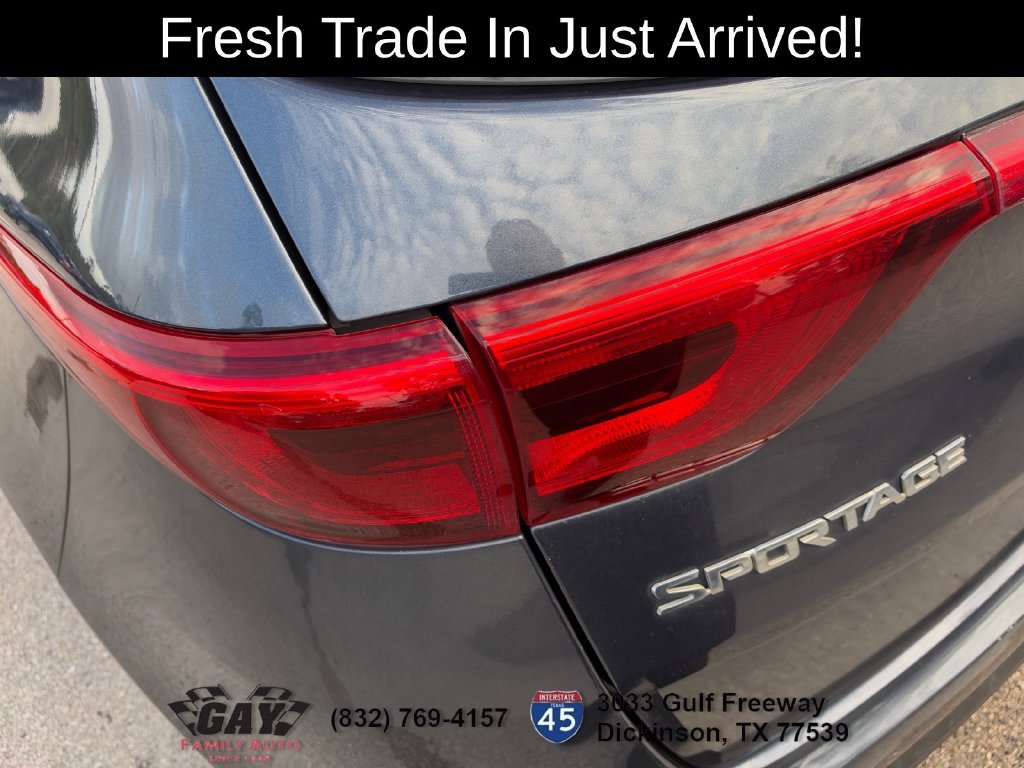 Used 2019 Kia Sportage EX FWD image 11