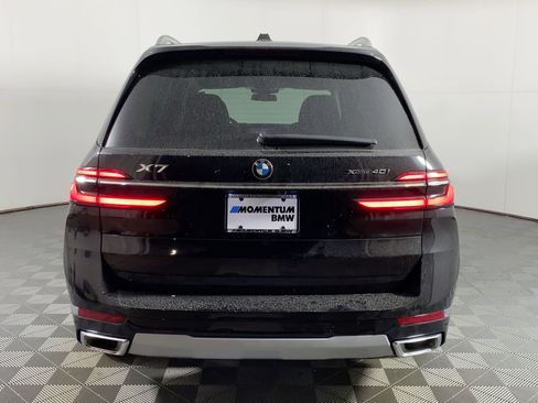 New 2026 BMW X7 xDrive40i w/ Premium Package image 8
