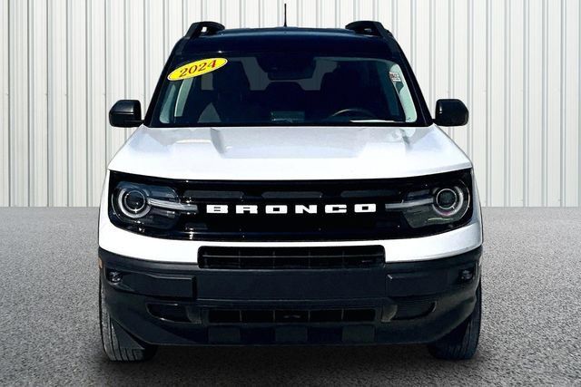 Used 2024 Ford Bronco Sport Outer Banks w/ Tech Package AWD/4WD image 3