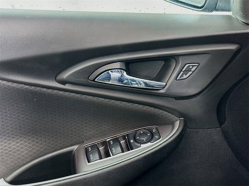 Used 2021 Chevrolet Malibu RS image 17