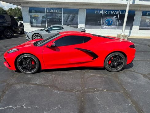 Used 2020 Chevrolet Corvette Stingray Coupe w/ 1LT RWD image 3