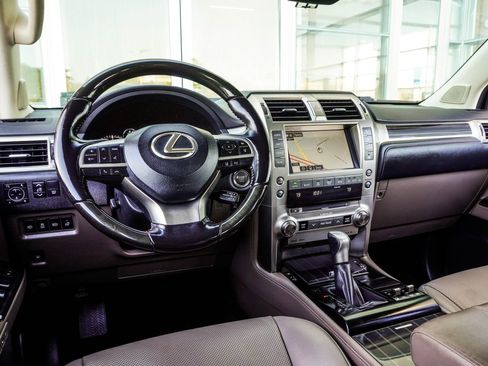 Used 2021 Lexus GX 460 Premium AWD/4WD image 15