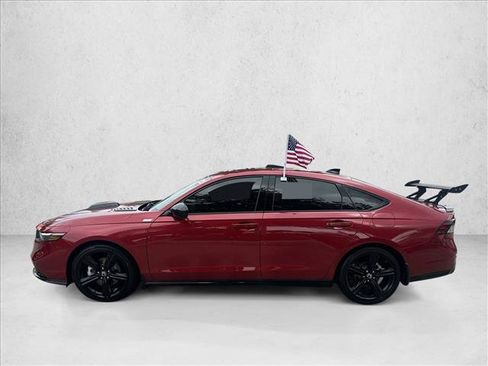 Used 2025 Honda Accord Sport image 9