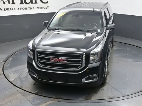 Used 2019 GMC Yukon XL SLT image 47
