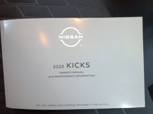 Used 2023 Nissan Kicks SV FWD image 34