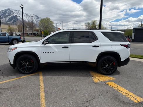 Used 2020 Chevrolet Traverse Premier w/ Redline Edition AWD/4WD image 5