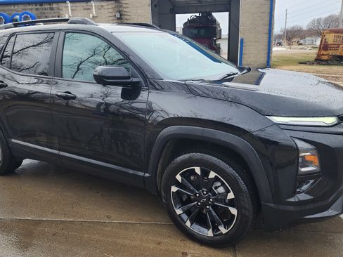 Certified 2025 Chevrolet Equinox RS w/ Safety and Technology Package image 3