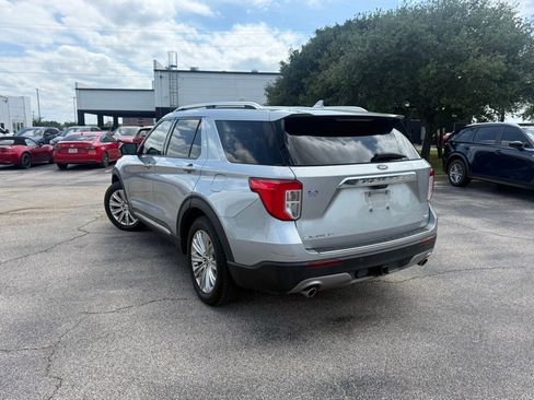 Used 2020 Ford Explorer Limited w/ Class III Trailer Tow Package RWD image 5