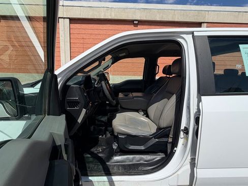 Used 2015 Ford F150 XL RWD image 16