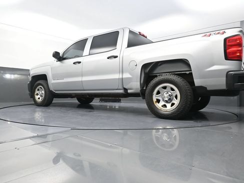 Used 2018 Chevrolet Silverado 1500 W/T w/ WT Fleet Convenience Package AWD/4WD image 25