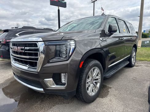Used 2021 GMC Yukon SLT w/ SLT Premium Package AWD/4WD image 1