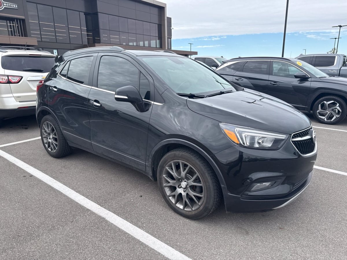 Used 2019 Buick Encore Sport Touring w/ Safety Package FWD image 2