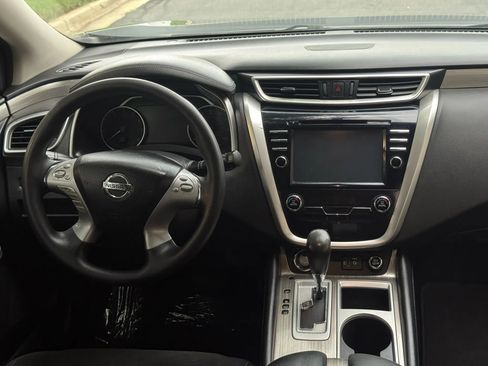 Used 2018 Nissan Murano S image 28