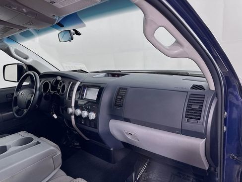 Used 2013 Toyota Tundra 4x4 Double Cab w/ Tow Pkg image 31