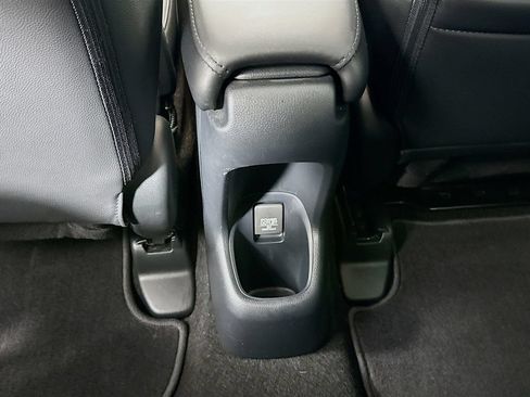 Used 2018 Honda HR-V EX-L image 25