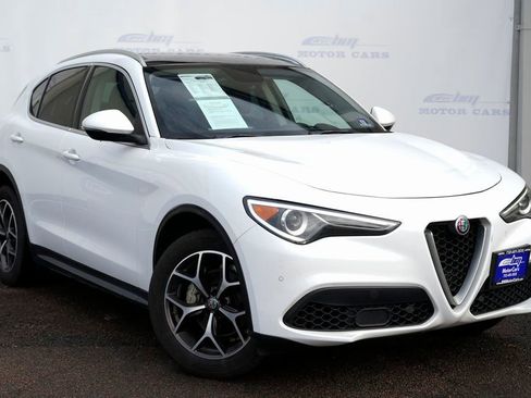 Used 2019 Alfa Romeo Stelvio Ti image 1