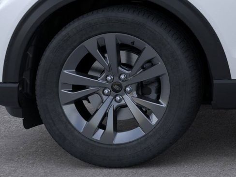 New 2026 Ford Explorer Active w/ Active Comfort Package image 19