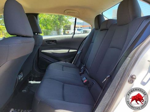 Used 2023 Toyota Corolla LE FWD image 15