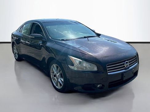 Used 2010 Nissan Maxima 3.5 SV w/ Premium Pkg FWD image 3