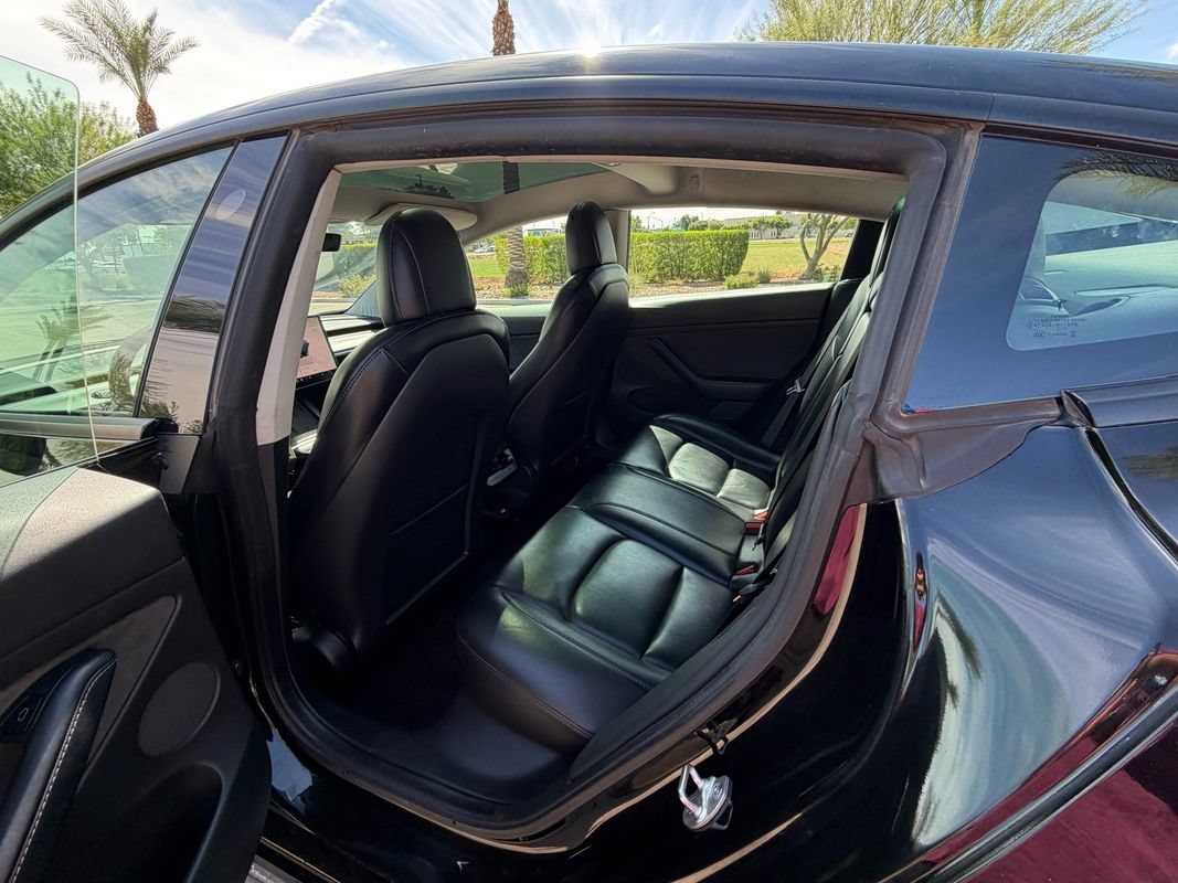 Used 2022 Tesla Model 3 RWD image 11