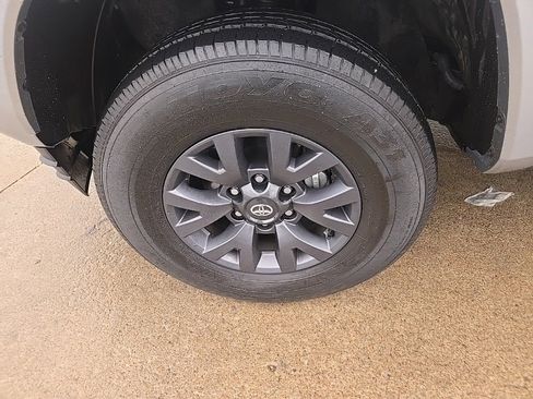 Used 2023 Toyota Tacoma SR5 image 35