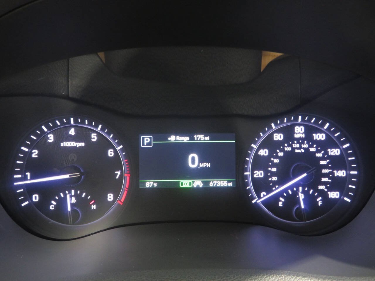 Used 2018 Genesis G80 3.8 RWD image 17