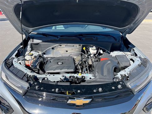 Used 2023 Chevrolet TrailBlazer ACTIV image 29