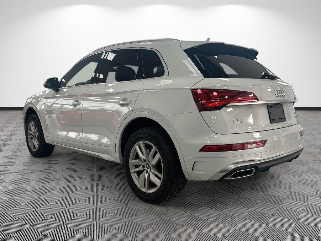 Used 2024 Audi Q5 2.0T Premium w/ Convenience Package AWD/4WD image 8