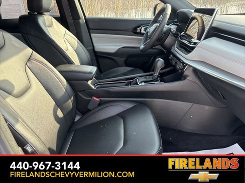 Used 2024 Jeep Compass Limited image 30