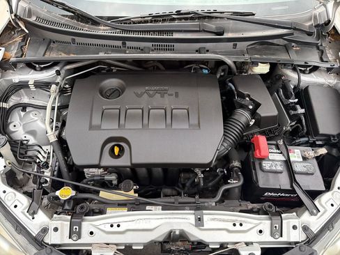 Used 2015 Toyota Corolla L FWD image 22