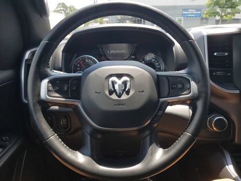 Used 2022 RAM 1500 Big Horn w/ Night Edition RWD image 24
