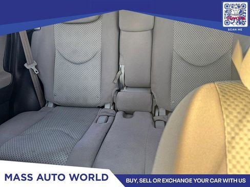 Used 2008 Toyota RAV4 4WD image 9