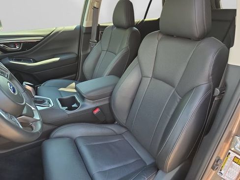 Used 2024 Subaru Outback Limited AWD/4WD image 12