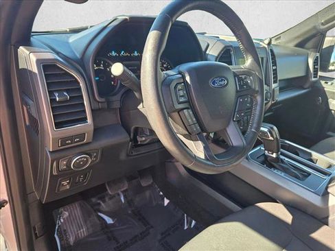 Used 2018 Ford F150 XLT w/ Equipment Group 302A Luxury image 9